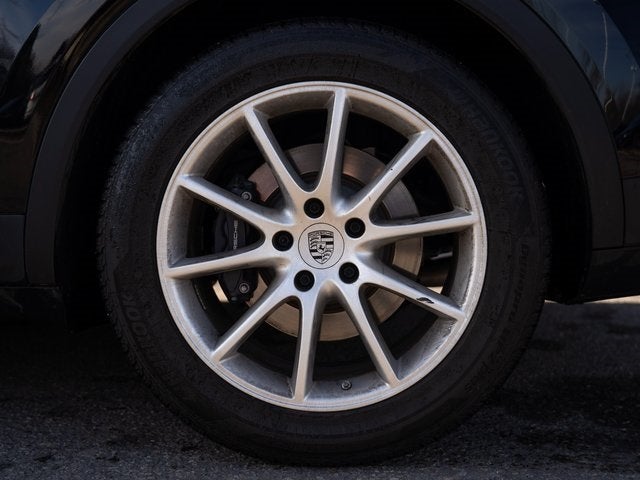2024 Porsche Cayenne Base