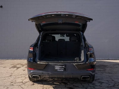 2024 Porsche Cayenne Base