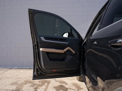 2024 Porsche Cayenne Base