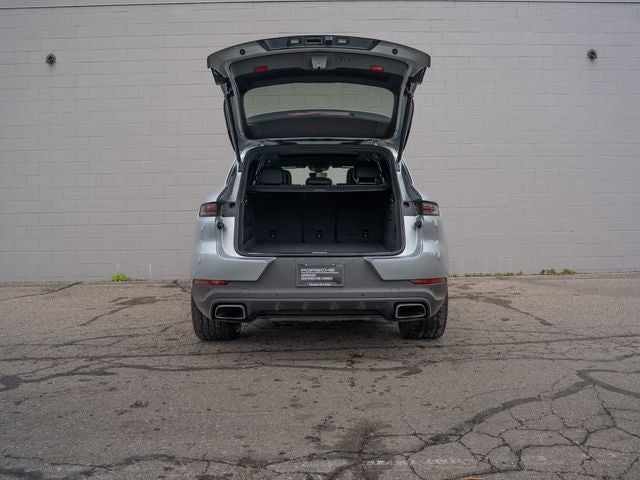 2024 Porsche Cayenne Base