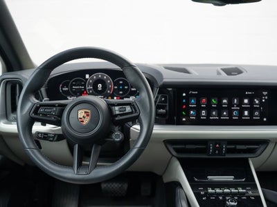 2024 Porsche Cayenne Base