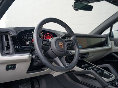 2024 Porsche Cayenne Base