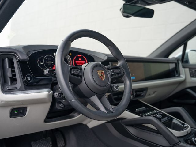 2024 Porsche Cayenne Base
