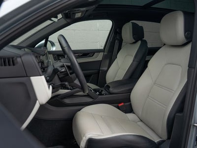 2024 Porsche Cayenne Base