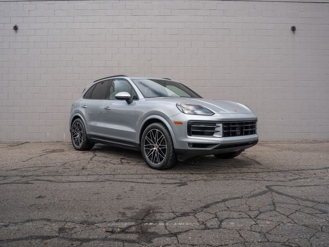 2024 Porsche Cayenne Base