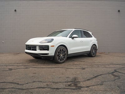 2024 Porsche Cayenne Base