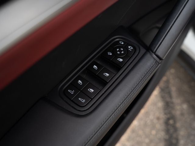 2024 Porsche Cayenne Base