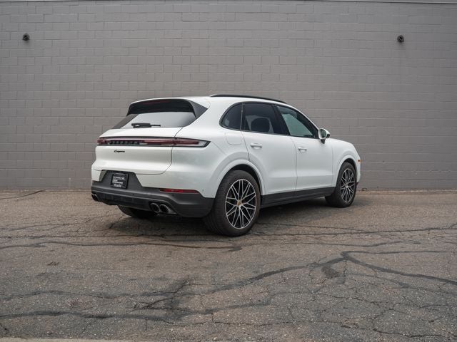 2024 Porsche Cayenne Base