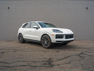 2024 Porsche Cayenne Base
