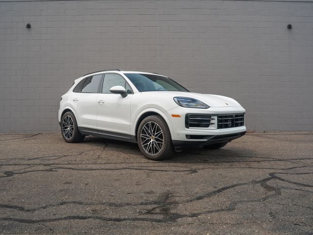 2024 Porsche Cayenne Base