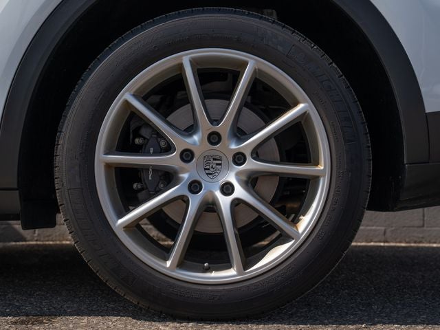 2019 Porsche Cayenne Base