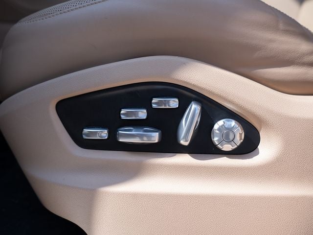 2019 Porsche Cayenne Base