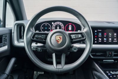 2024 Porsche Cayenne Base