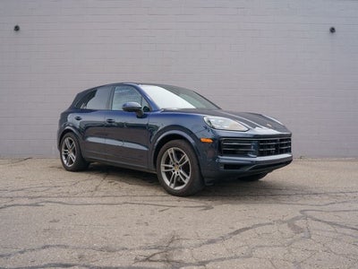 2024 Porsche Cayenne Base