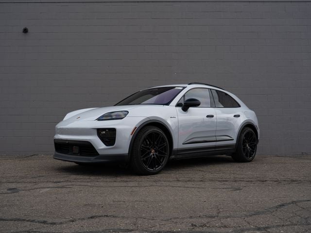 2025 Porsche Macan 4