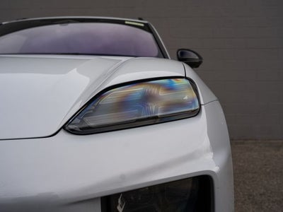 2025 Porsche Macan 4