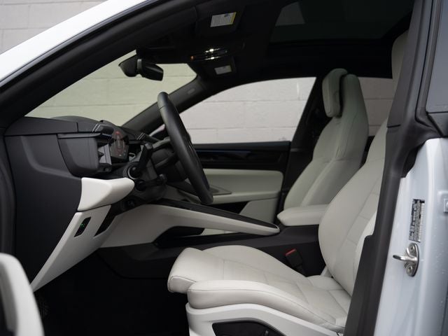 2025 Porsche Macan 4