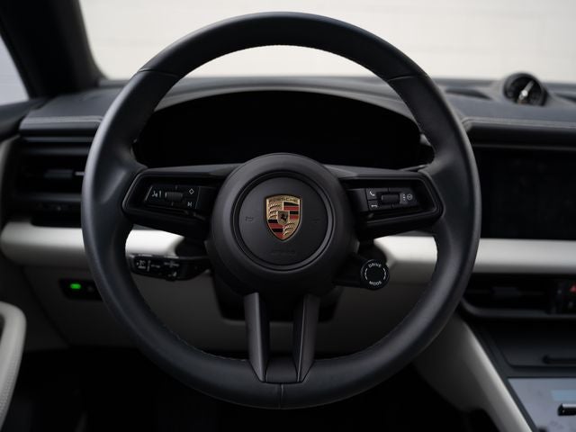 2025 Porsche Macan 4