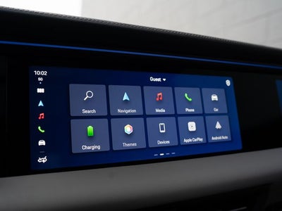 2025 Porsche Macan 4