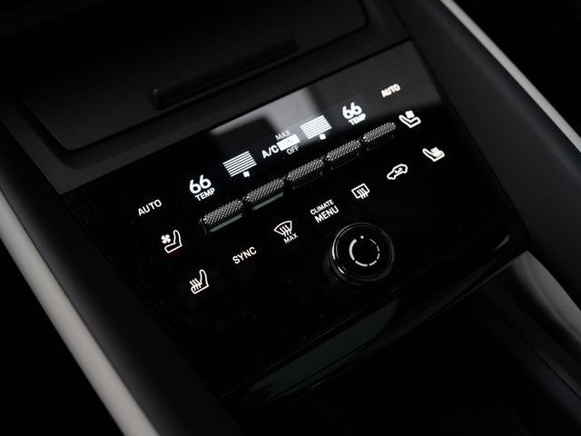 2025 Porsche Macan 4