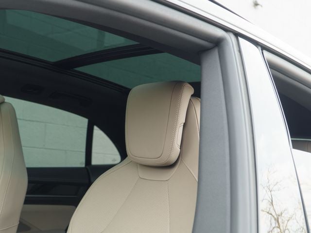 2025 Porsche Macan 4