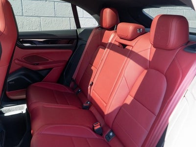 2024 Porsche Macan 4