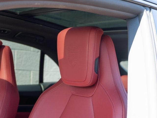 2024 Porsche Macan 4