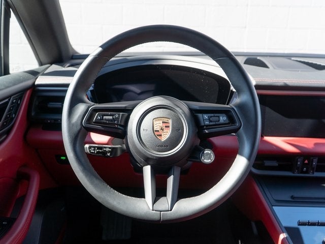 2024 Porsche Macan 4