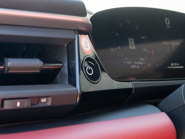 2024 Porsche Macan 4