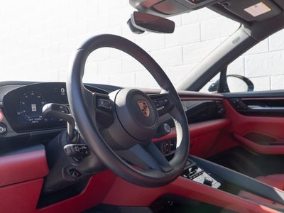 2024 Porsche Macan 4