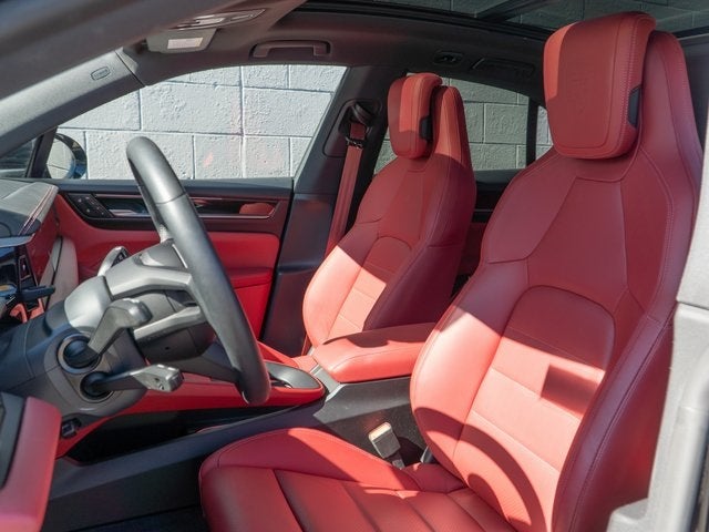 2024 Porsche Macan 4