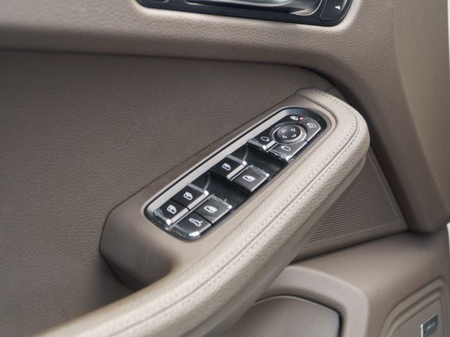 2019 Porsche Macan S