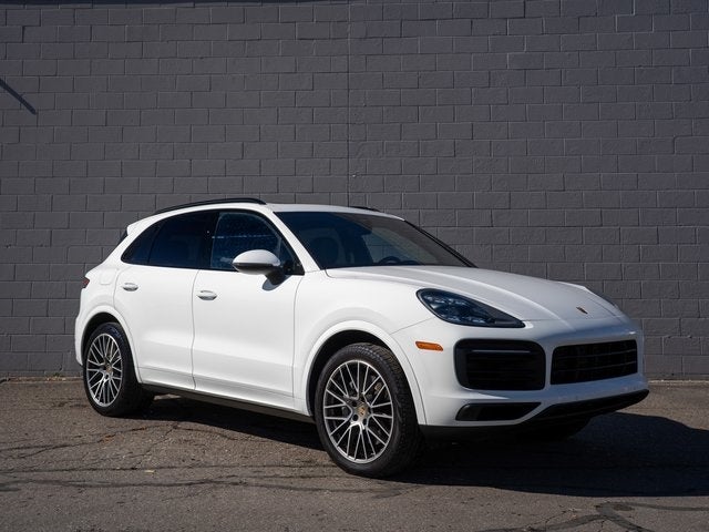2022 Porsche Cayenne S