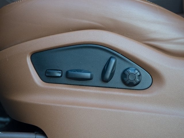 2023 Porsche Cayenne S Platinum Edition