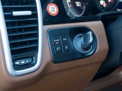 2023 Porsche Cayenne S Platinum Edition