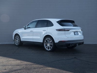 2023 Porsche Cayenne S Platinum Edition