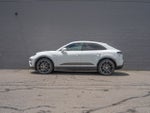 2024 Porsche Macan Turbo