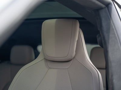 2024 Porsche Macan Turbo