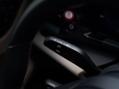 2024 Porsche Macan Turbo