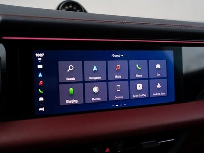 2025 Porsche Macan Turbo