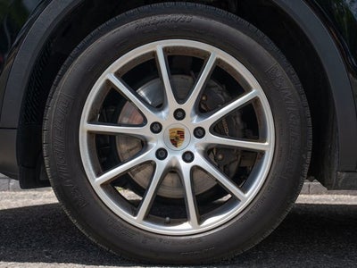 2021 Porsche Cayenne Base