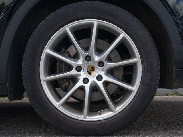 2021 Porsche Cayenne Base
