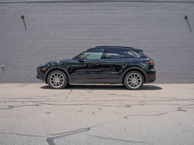 2021 Porsche Cayenne Base