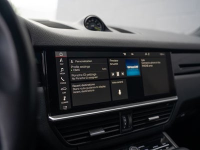 2021 Porsche Cayenne Base