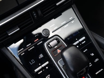 2021 Porsche Cayenne Base