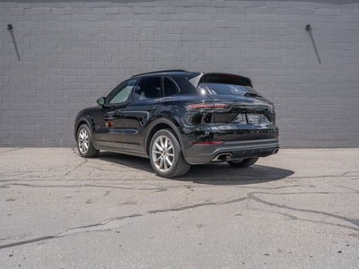 2021 Porsche Cayenne Base