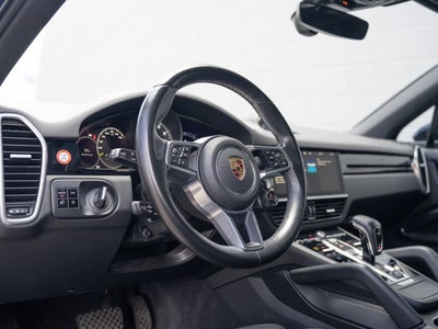 2021 Porsche Cayenne Base
