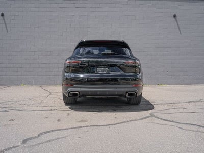2021 Porsche Cayenne Base