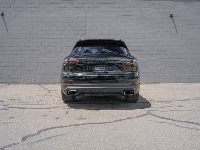 2021 Porsche Cayenne Base