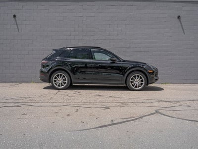2021 Porsche Cayenne Base